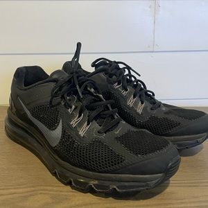 BLACK NIKE MENS AIRMAX SNEAKERS
